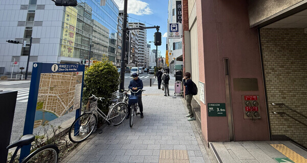 東京東日本橋エリアにあるゴルフバーへの馬喰横山駅からのアクセス①