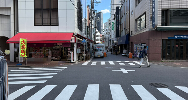 東京東日本橋エリアにあるゴルフバーへの馬喰町駅からのアクセス②