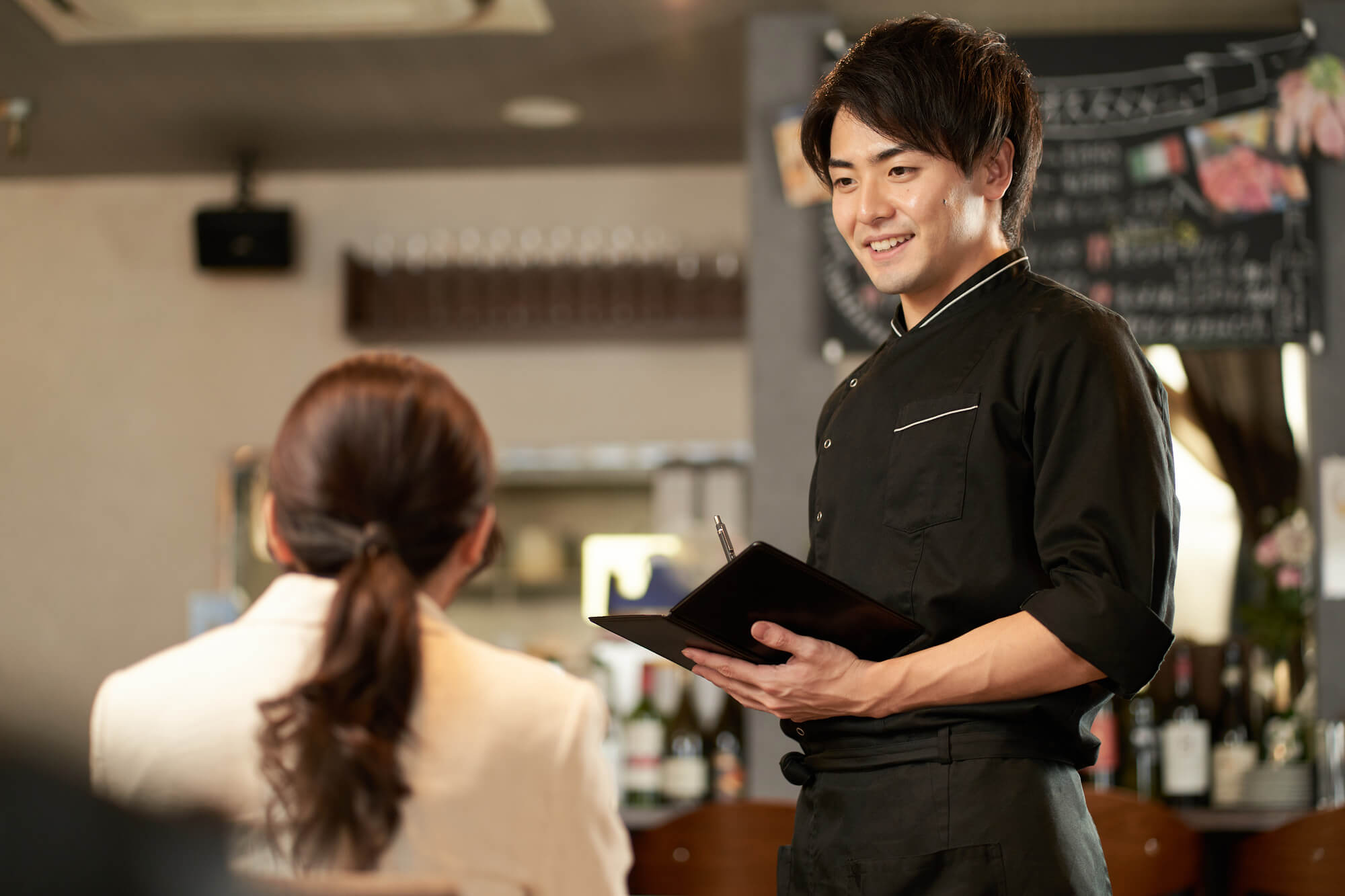 バー初心者が知っておきたい！恥ずかしくないオーダー方法